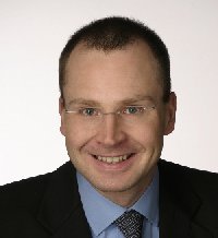 headshot of Dr Martin Hepp